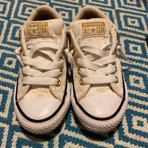 Size 11 converse